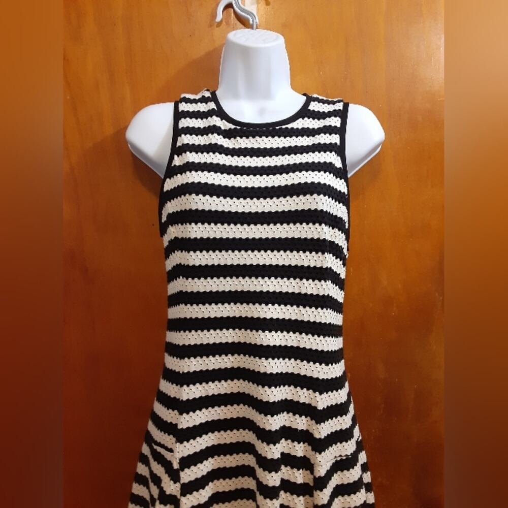 Banana Republic Women's Dress - Picture 2 of 5